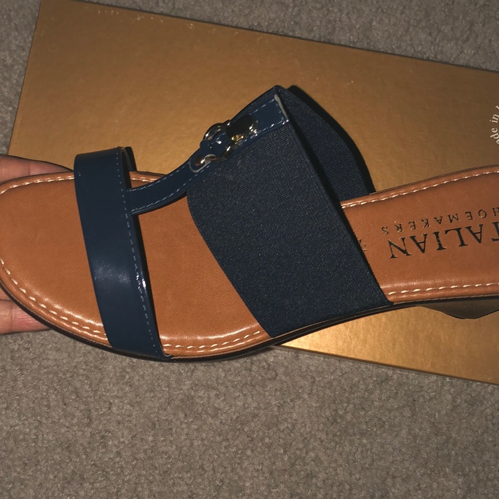 Sandles/shoe - Picture 4 of 6